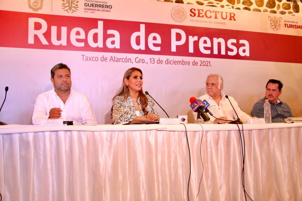 Entregan Evelyn Salgado y Miguel Torruco la renovación del nombramiento de Taxco como Pueblo Mágico y anuncian el Down Hill 2022