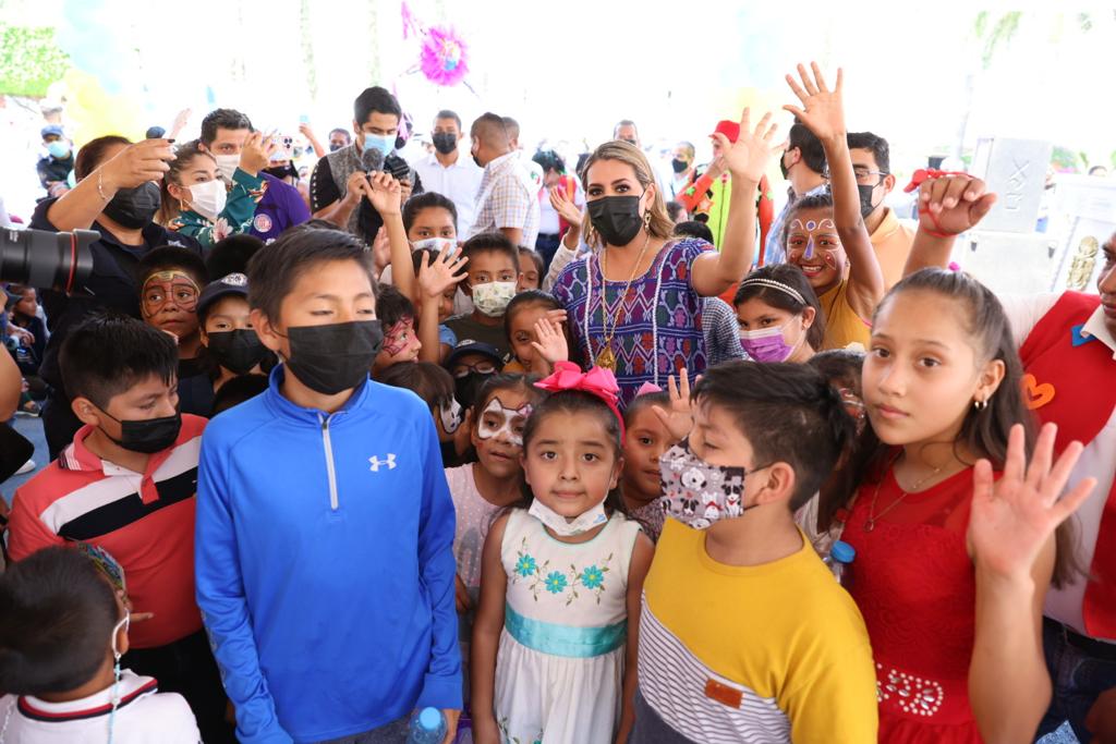 CELEBRA EVELYN SALGADO EL DÍA DE LA NIÑA Y EL NIÑO CON HIJAS E HIJOS DE ELEMENTOS DE LA SECRETARÍA DE SEGURIDAD PÚBLICA ESTATAL