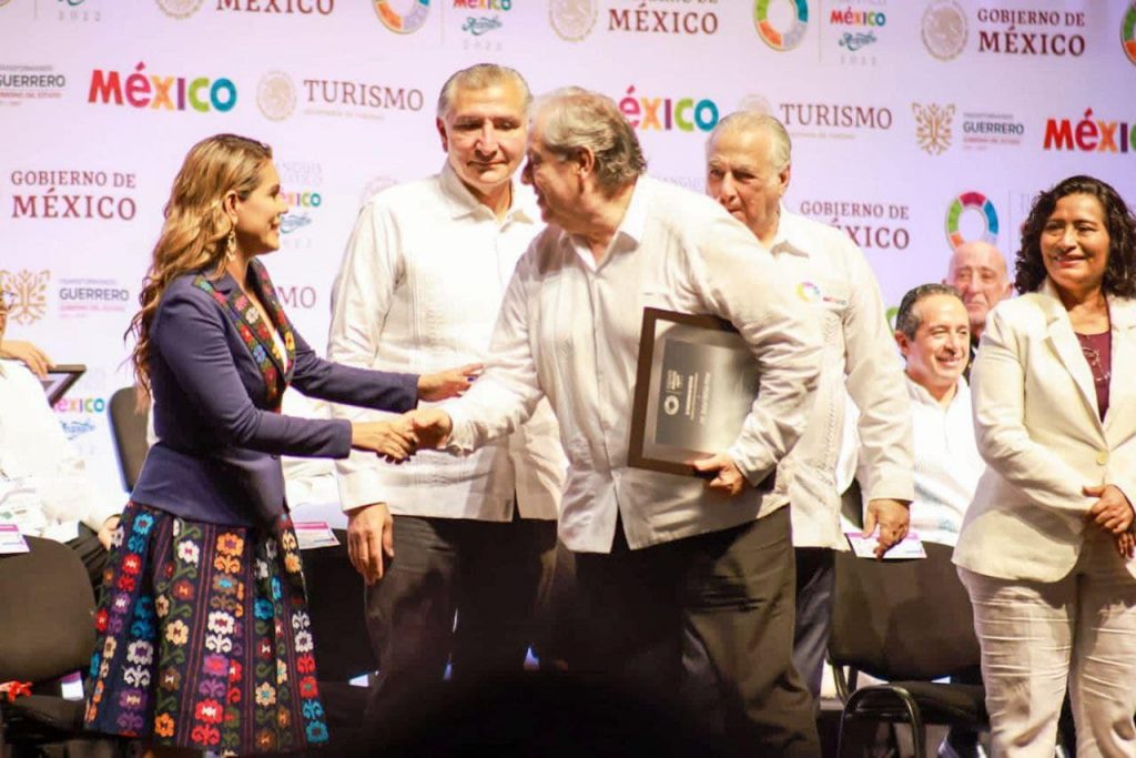 Inauguran Evelyn Salgado y Adán Augusto López la edición 46 del Tianguis Turístico