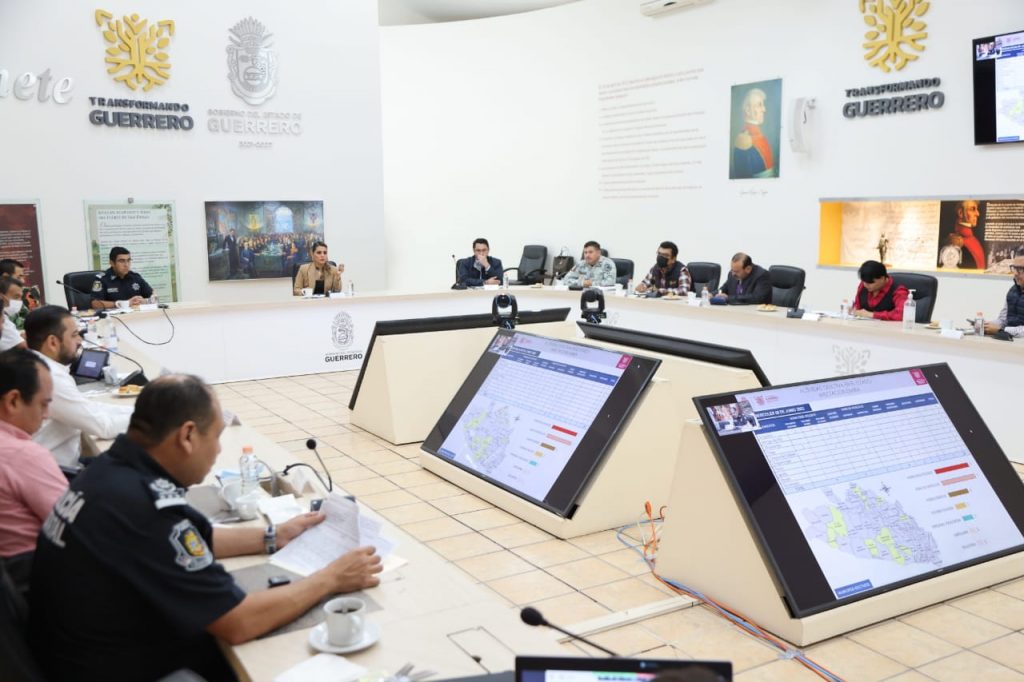 Convoca Evelyn Salgado a autoridades municipales coadyuvar para fortalecer las acciones de seguridad en Guerrero