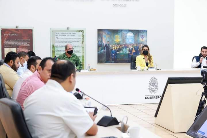 Evalúa Mesa de Coordinación plan de acción de seguridad en servicio de transporte público en Costa Grande