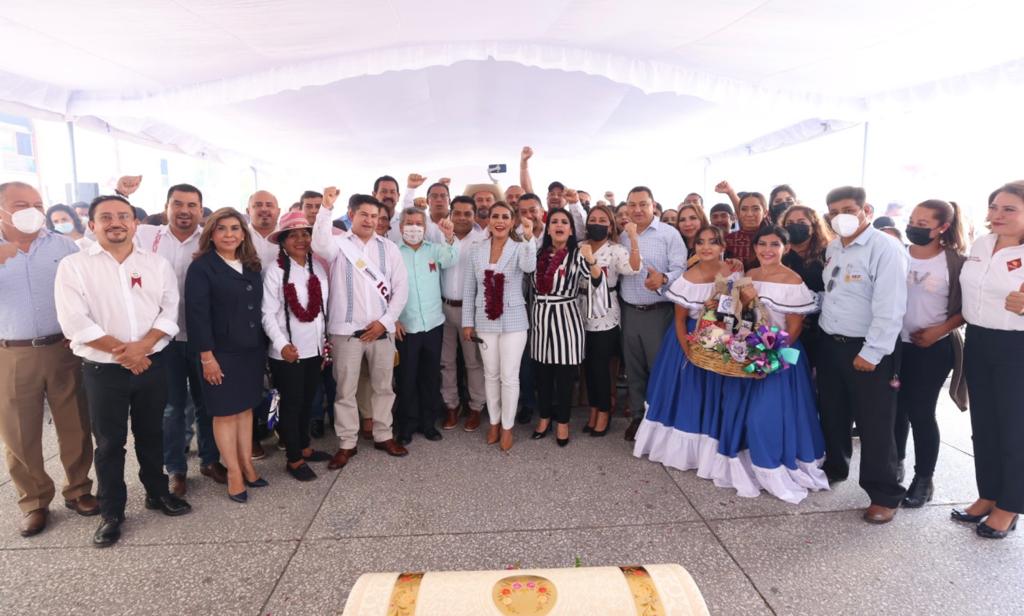 “Las verdaderas transformaciones se logran garantizando el empleo, generando condiciones de crecimiento y de desarrollo: Evelyn Salgado