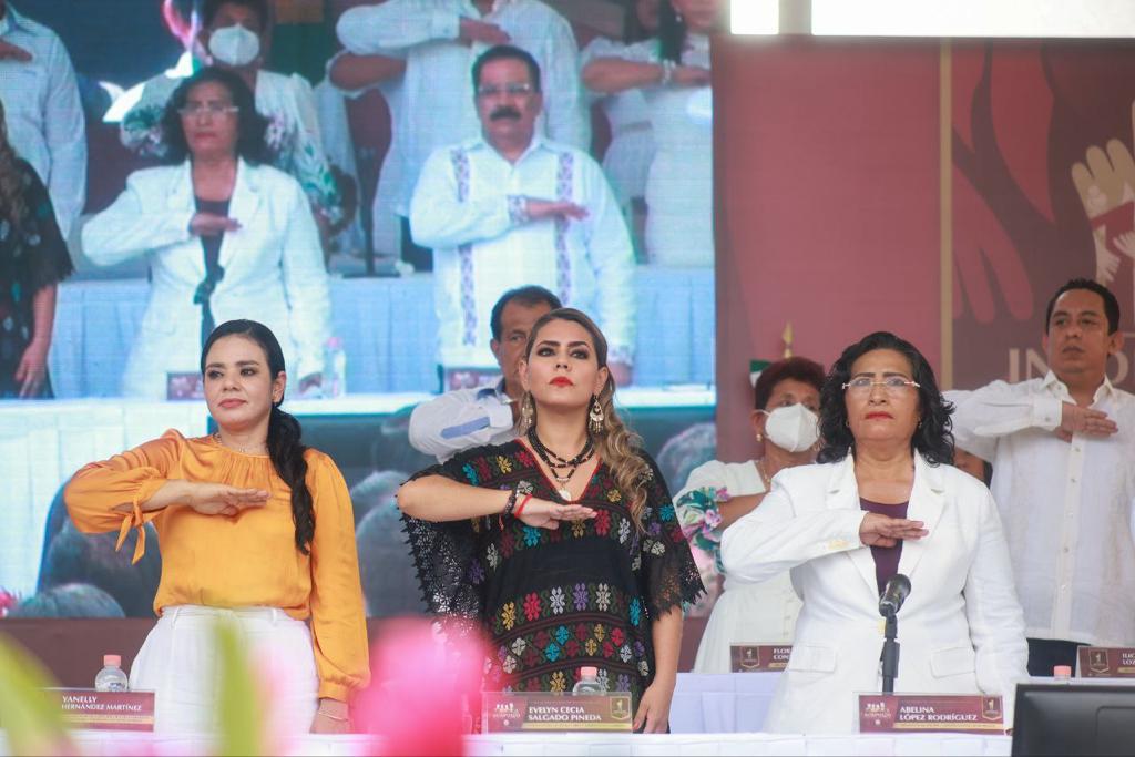 “Vamos a seguir apoyando a nuestro querido Acapulco y a nuestra presidenta”: Evelyn Salgado