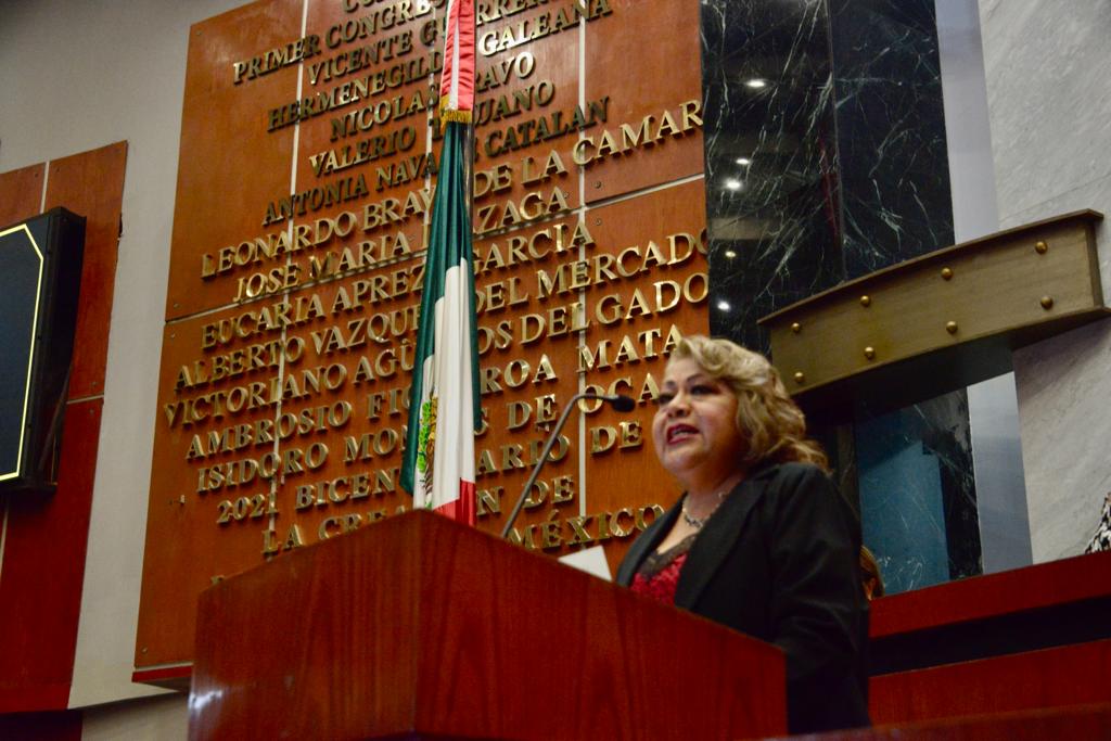 Obra Pública transparente y desarrollo urbano en orden, destaca Irene Jiménez en comparecencia ante el Congreso de Guerrero