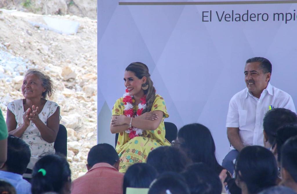 En un acto de justicia social inaugura Evelyn Salgado la tercera etapa de la pavimentación del camino Acapulco-El Veladero de Morelos