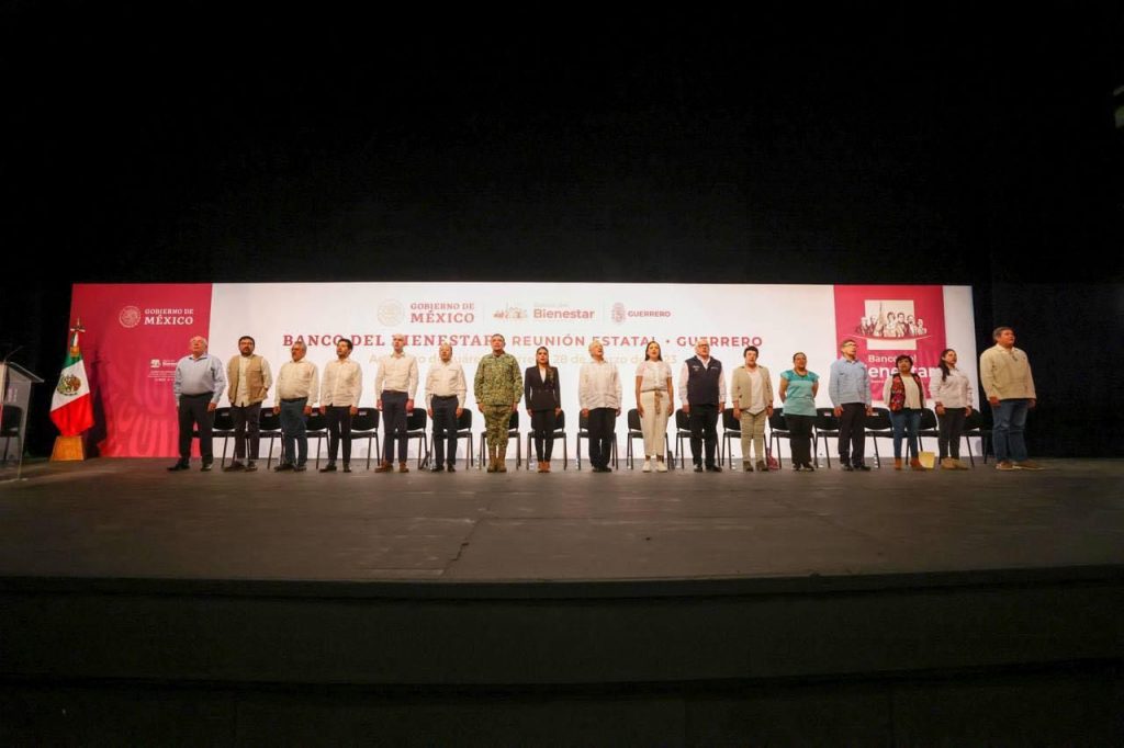 Encabeza Evelyn Salgado y el Presidente López Obrador reunión del Banco de Bienestar en Acapulco