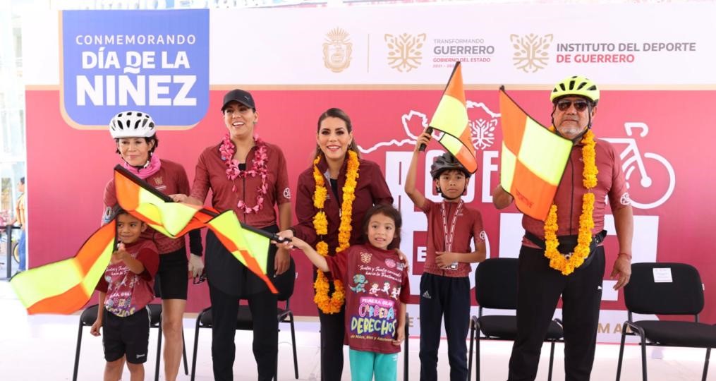 Fomenta Evelyn Salgado cultura del deporte con rodada “Guerrero en Bici” para conmemorar el Día de la Niñez