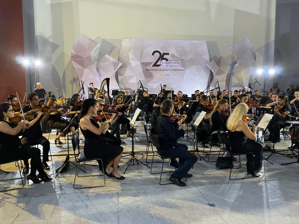 Sumando más de mil 800 conciertos en su historia, celebra la Orquesta Filarmónica de Acapulco su 25 Aniversario