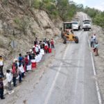 Inicia Cicaeg trabajos de conservación del camino Iyotla-Carrizal de Bravo, en el municipio de Leonardo Bravo