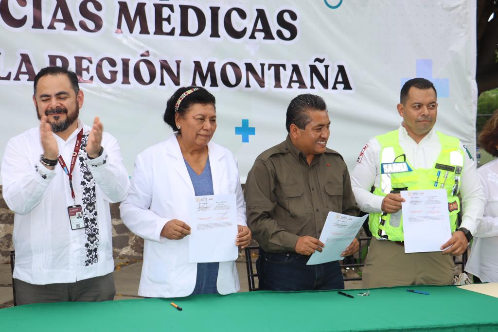 Inaugura la titular de salud estatal el centro de operación de urgencias médicas en la región de la Montaña