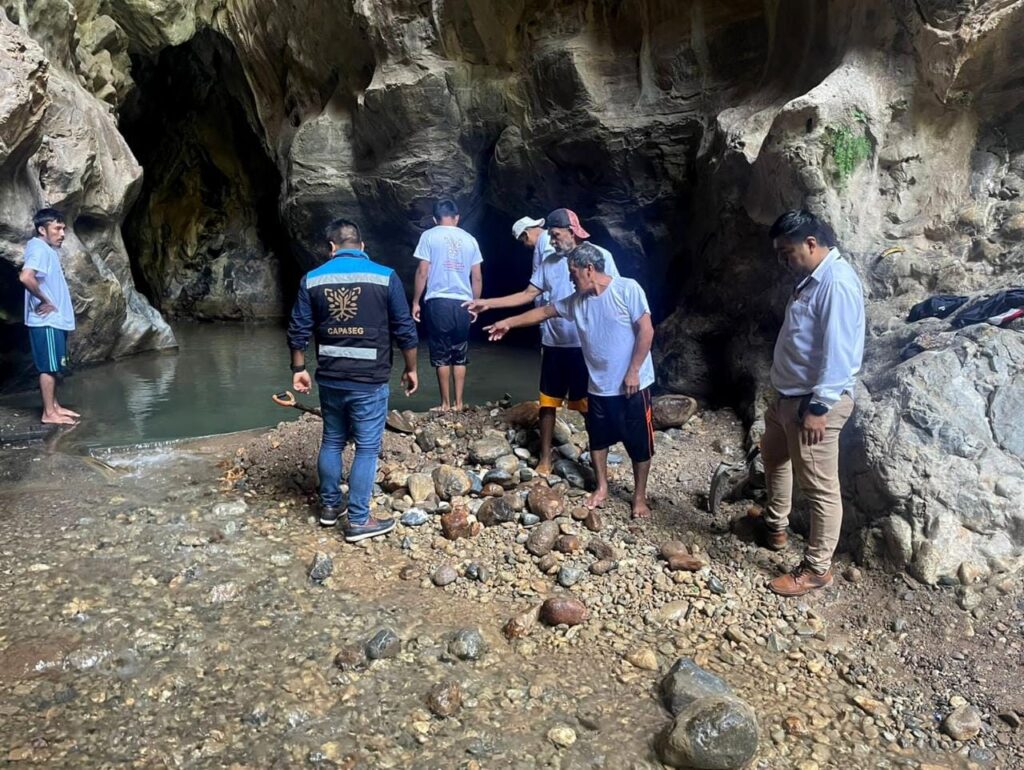 Inicia CAPASEG desazolve de la captación del sistema de agua Acahuizotla; se prevé garantizar abasto de 75 lps para Chilpancingo
