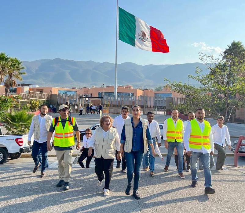 Proyectan accesos inclusivos entre los edificios del DIF Guerrero y Palacio de Gobierno