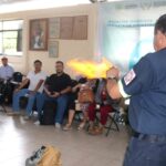 Capacitan a comunicadores de Chilpancingo, para prevenir incidentes durante coberturas informativas de emergencias o desastres