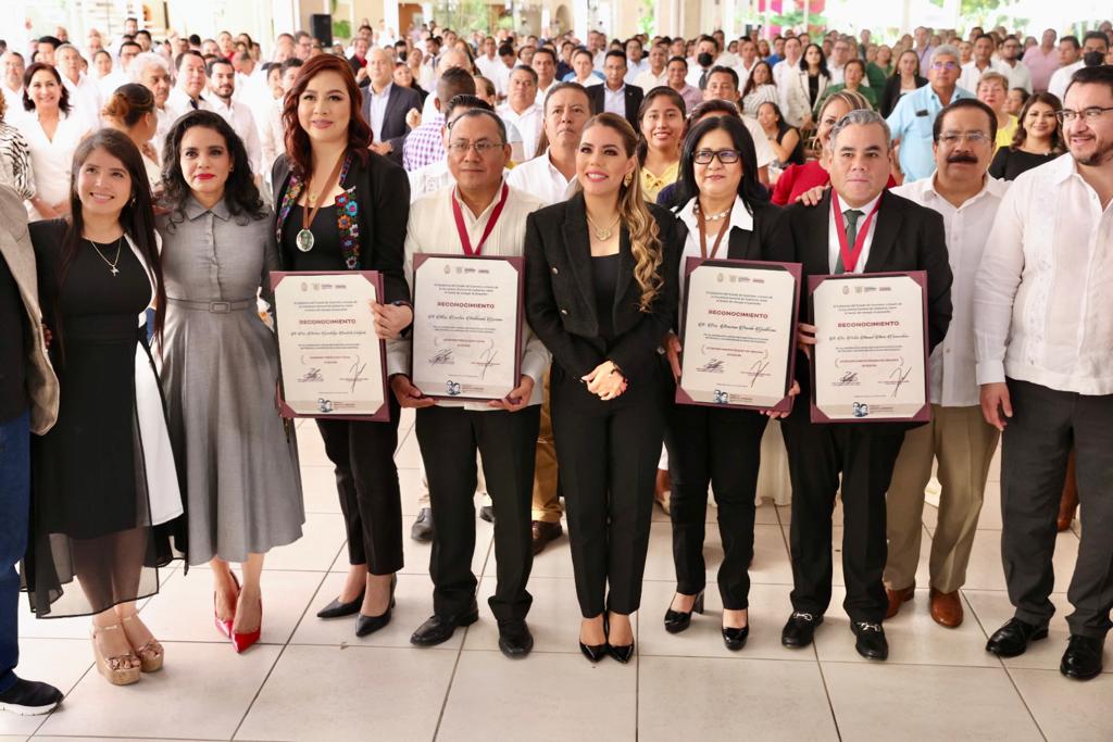 Con paso firme estamos dando soluciones a los problemas viejos y a los conflictos nuevos: Evelyn Salgado 