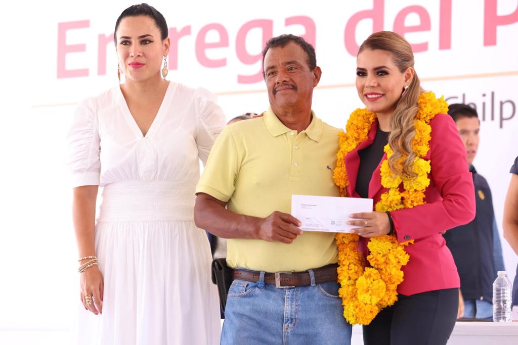 “El pueblo es nuestro aliado, es nuestro equipo y vamos a seguir trabajando con justicia social”: Evelyn Salgado