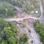 Atiende Cicaeg daños por lluvias en el puente vado El Naranjo, en el municipio de Coahuayutla