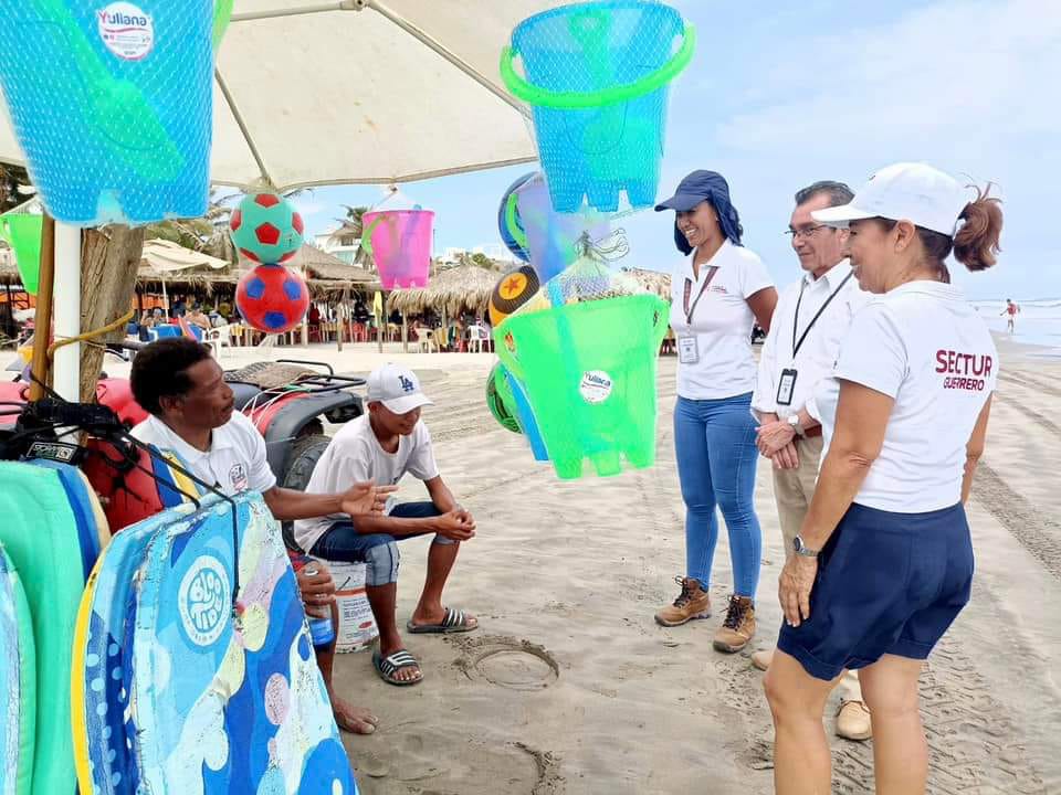 Personal de la Secretaría de Turismo de Guerrero realizan recorridos en playas y sitios turísticos