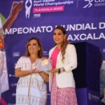 Recibe la gobernadora Evelyn Salgado el Trophy Tour del Campeonato Mundial de Voleibol de Playa Tlaxcala 2023