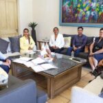 La gobernadora Evelyn Salgado Pineda recibió con integrantes de su gabinete a la alcaldesa de Acapulco Abelina López Rodríguez