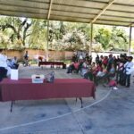 La STyPS supervisa la salida de más de 150 trabajadores agrícolas al estado de Sinaloa