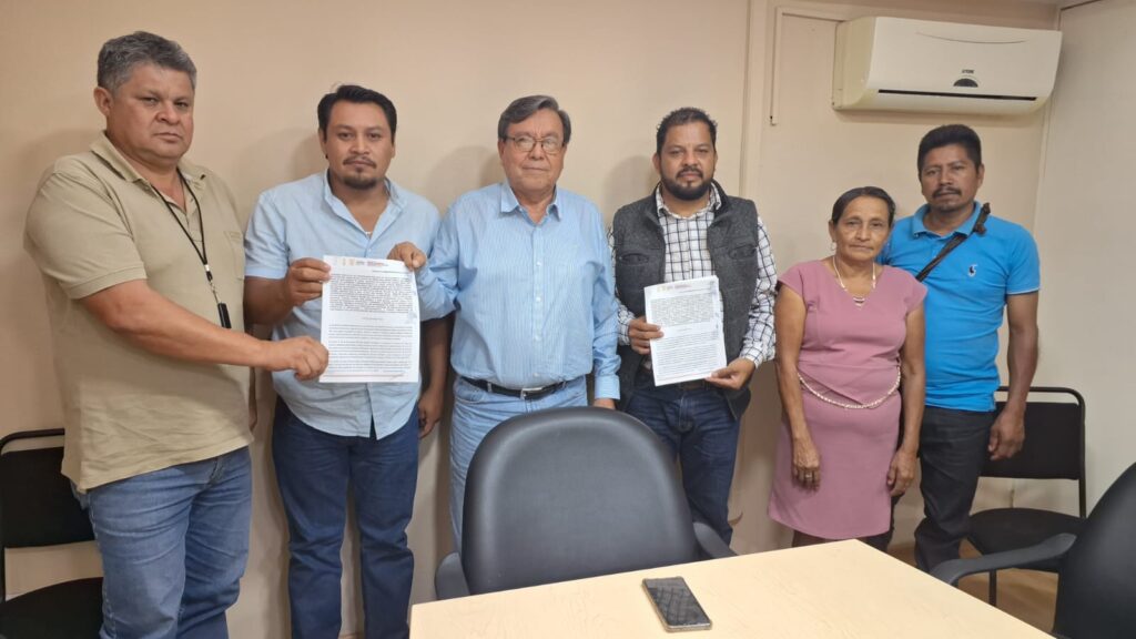 Firma SEMAREN Guerrero convenio con ejido de San Vicente de Jesús para fortalecer la producción de plantas y café