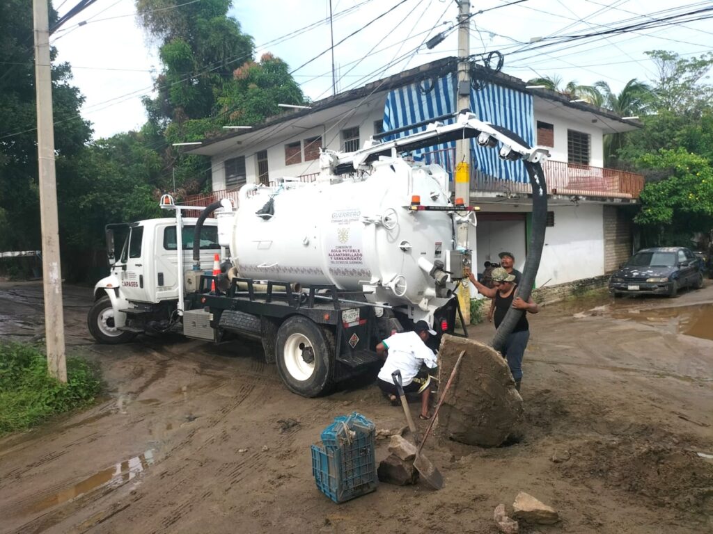 Realiza CAPASEG revisión de sistemas hidráulicos en Costa Grande para evaluar daños