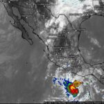 Tormenta Tropical “Otis” continúa su trayectoria hacia las costas de Guerrero