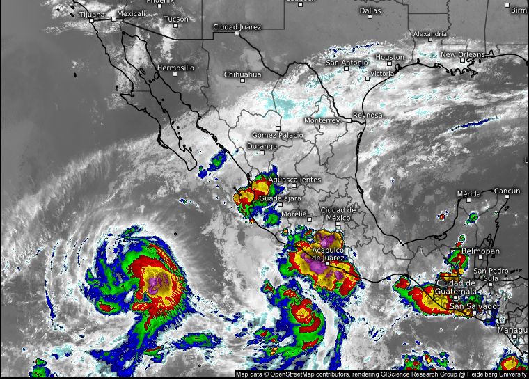 Zona de baja presión se ubica frente a las costas de Oaxaca y Guerrero, seguirá generando lluvias en gran parte del estado