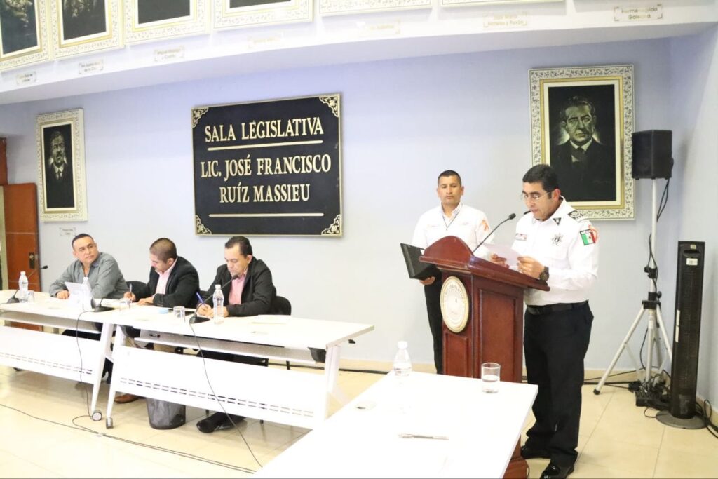 Guerrero avanza en desarrollo policial y fortalecimiento institucional: Evelio Méndez Gómez