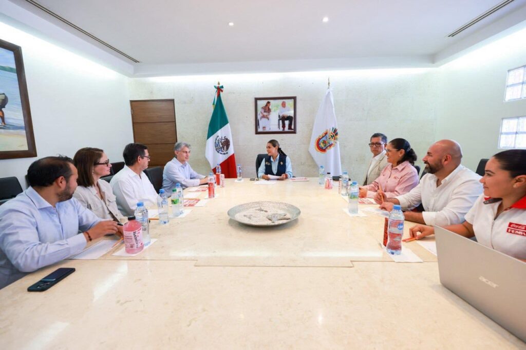 Se reúne Evelyn Salgado con directivos del Grupo Coca-Cola FEMSA