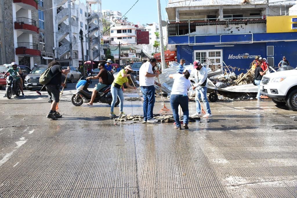 Cultura se suma al llamado de la Gobernadora Evelyn Salgado Pineda a redoblar esfuerzos y trabajar en equipo en los trabajos de limpieza en #Acapulco