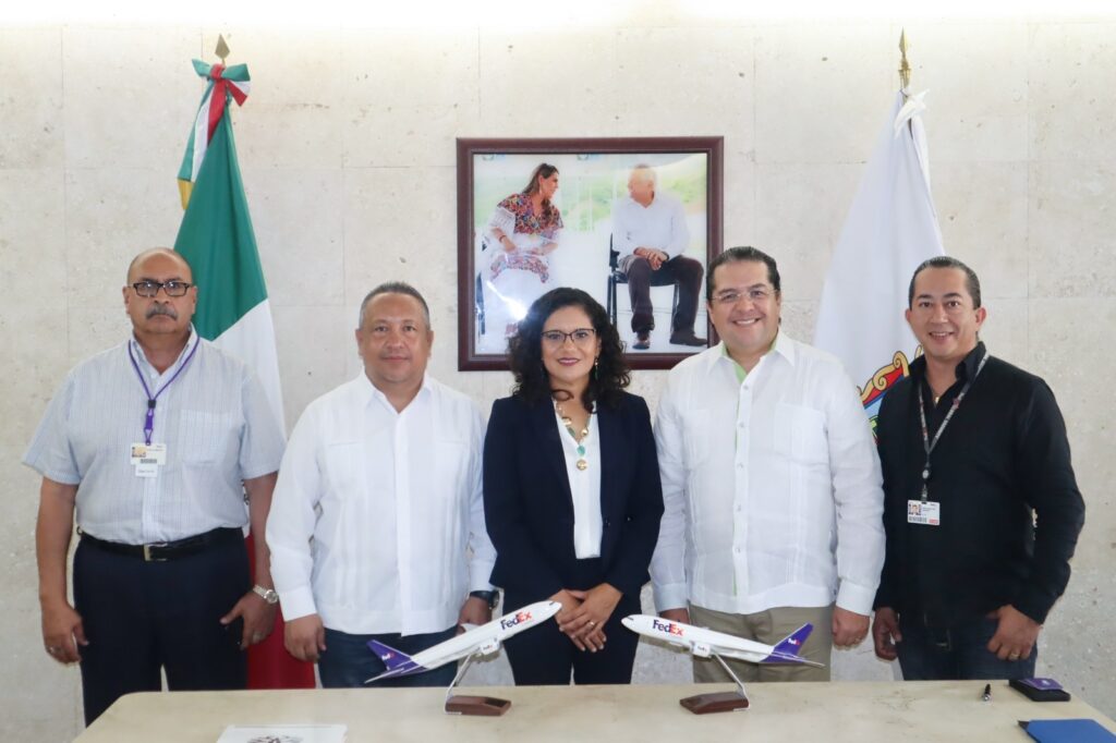 Firma SEFODECO y FEDEX convenio para apoyar a las empresas de Acapulco y Coyuca afectadas por el Huracán Otis