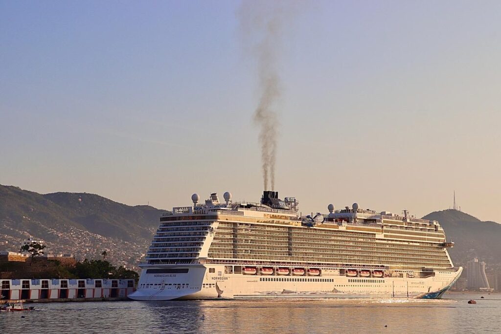 Arriba a Acapulco el Norwegian Bliss, primer crucero del 2024