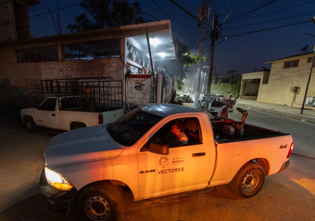 Guerrero continúa reforzando acciones contra el dengue con una estrategia especial
