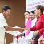 Entrega Evelyn Salgado apoyos de Pensión para Bienestar de Adultos Mayores en Guerrero