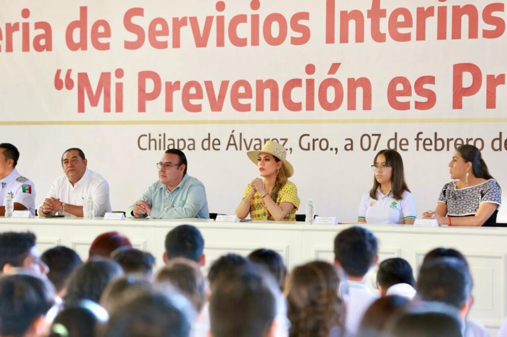 “Somos más los que queremos la paz en Guerrero”: Evelyn Salgado