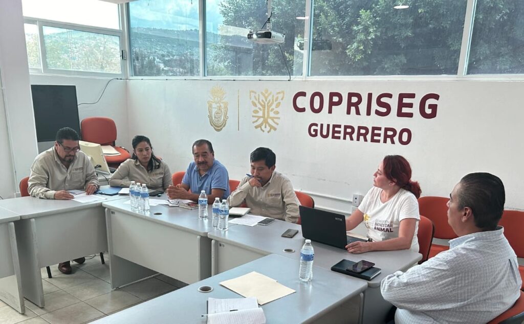 Se llevó a cabo una reunión de trabajo entre la Secretaría del Medio Ambiente y Recursos Naturales y la Comisión para la Protección Contra Riesgos Sanitarios
