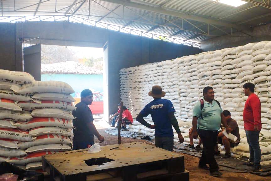 SE REANUDA LA ENTREGA DE FERTILIZANTE EN GUERRERO