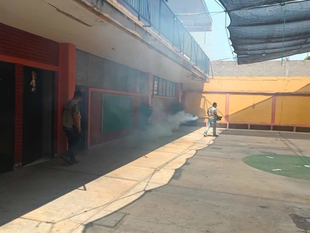 SSG BRINDA ATENCIÓN PERMANENTE POR DENGUE EN TELOLOAPAN