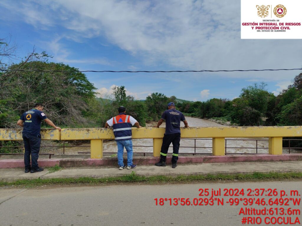Continúan la alerta preventiva en su fase de color amarillo por el incremento del nivel del cauce del Río Balsas.