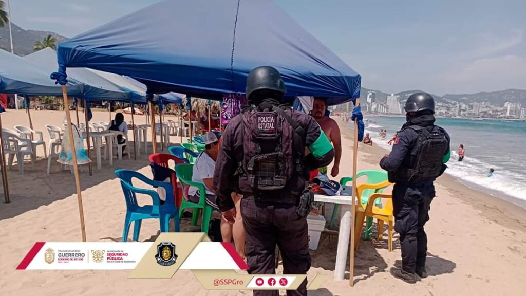 PROMUEVE POLICÍA ECOLÓGICA EL CUIDADO Y LA PRESERVACIÓN DEL MEDIO AMBIENTE EN PLAYAS DE ACAPULCO