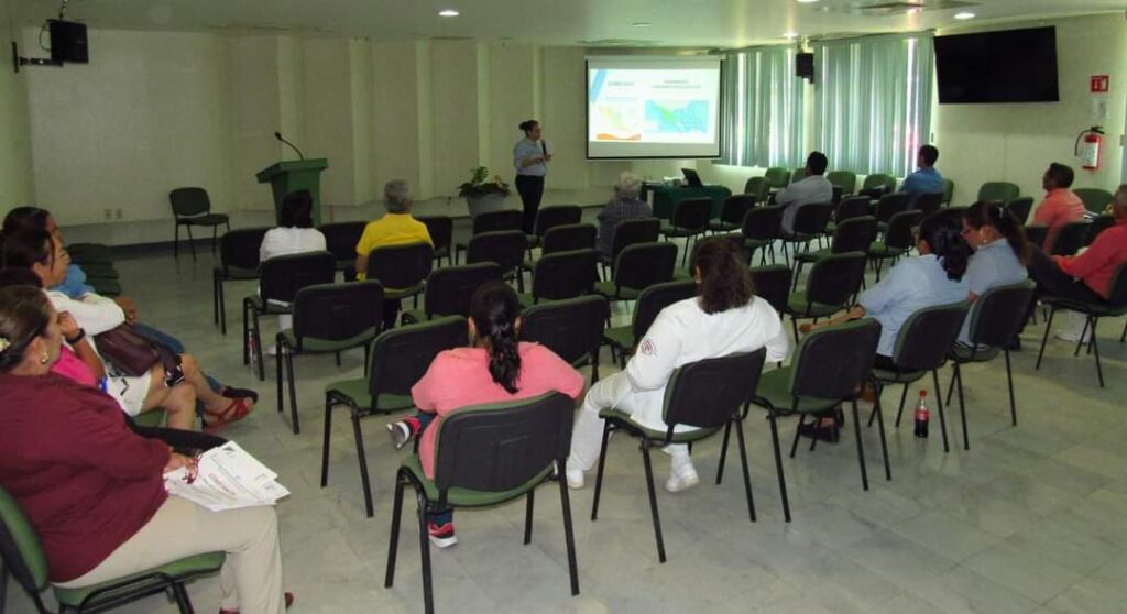 Recibe personal del IEO platica sobre el programa Hospital Seguro