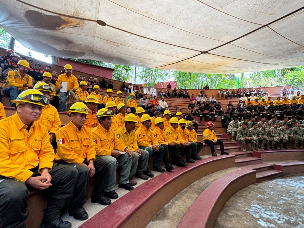 Reconoce la SEMAREN a combatientes de incendios en el Día Nacional del Combatiente Forestal