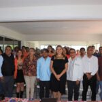 La participación de las mujeres en los procesos electorales comunitarios de Ayutla de los Libres”, impartida por el Lic. Manuel Vázquez Quintero, titular de la Oficina de Representación del Instituto Nacional de los Pueblos Indígenas (INPI) en Guerrero, y la Dra. Cinthya Citlali Díaz Fuentes, Consejera Electoral del IEPC.