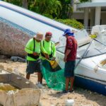 Evelyn Salgado avanza en limpieza y retiro de escombro en Playa Larga de Acapulco