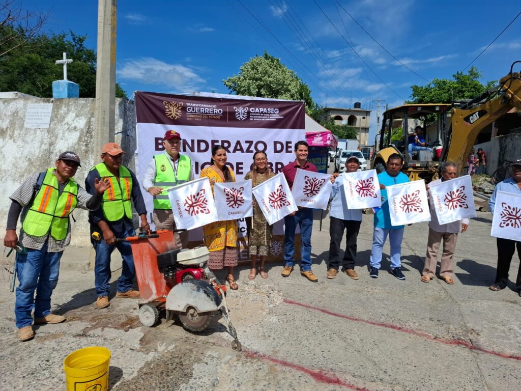 Inicia Evelyn Salgado la construcción del sistema de agua en Chapulixtlal