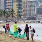 Instruye Evelyn Salgado a la Promotora y Administradora de Playas Acapulco operativo de limpieza por arrastre de basura