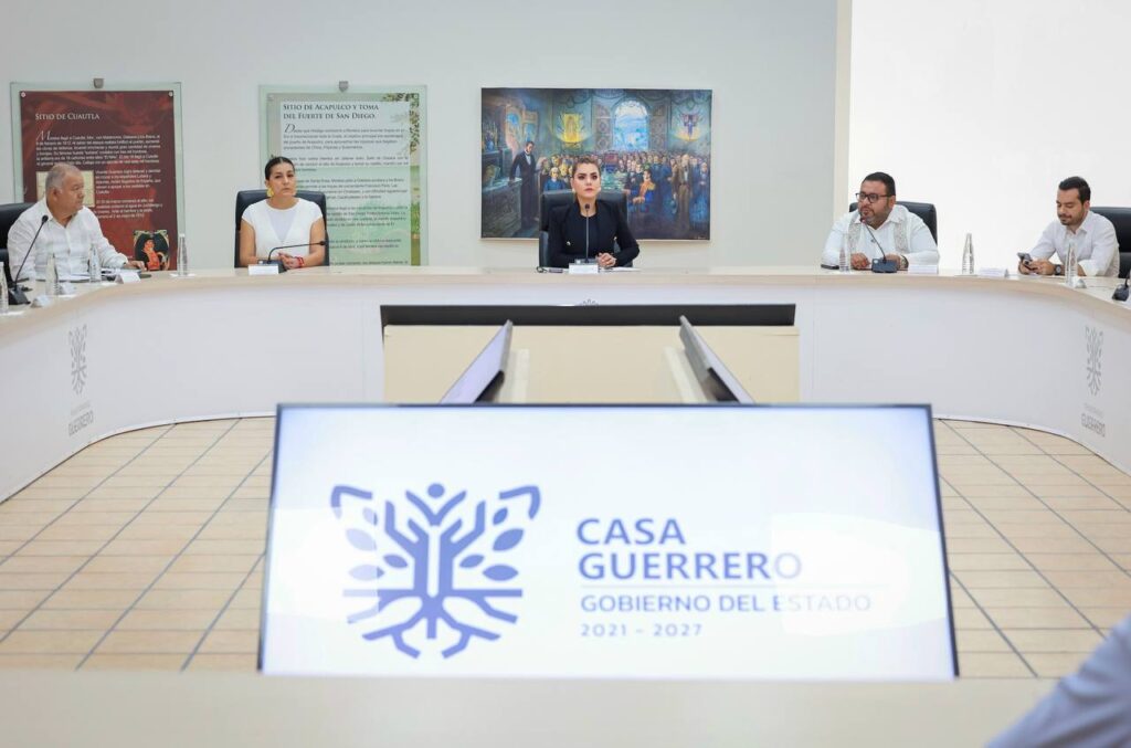 La gobernadora Evelyn Salgado revisa avances rumbo a su 3er Informe de Gobierno