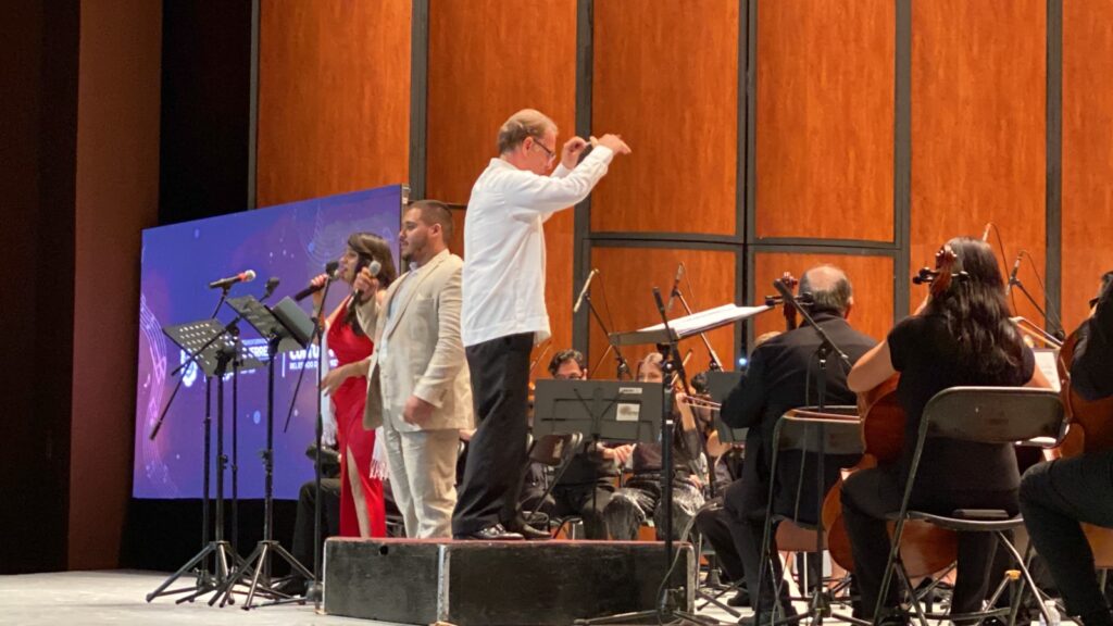 Con el grandioso concierto “Homenaje Sinfónico a José Alfredo Jiménez”  inicia el gobierno que encabeza Evelyn Salgado los festejos patrios en Chilpancingo