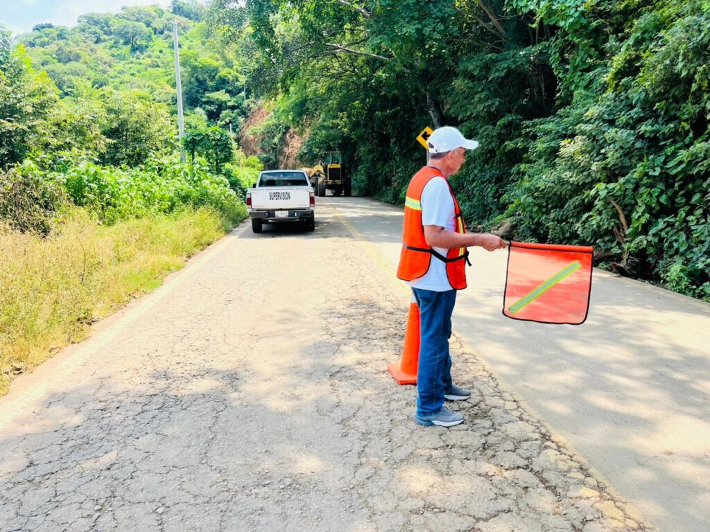 Emprende Evelyn Salgado acciones para atender afectaciones por lluvias en la región Tierra Caliente